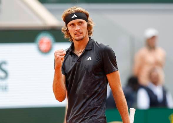 Alexander Zverev makes fist and cheers, jubilation, joy, emotion, semifinal, mens singles Copyright: xJuergenxHasenkopfx