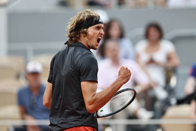 Alexander Zverev, GER, during semi finals of 2023 French Open at Roland Garros, Paris, 09 06 2023