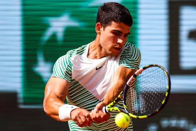 2023 French Open - Day Thirteen Carols ALCARAZ (ESP) in action during his match against Novak DJOKOVIC (SER) on Philippe-CHATRIER court in the French Open Roland Garros 2013 day thirteen. Paris France  Copyright: xIbrahimxEzzatx originalFilename:ezzat-notitle230609_npLn3.jpg