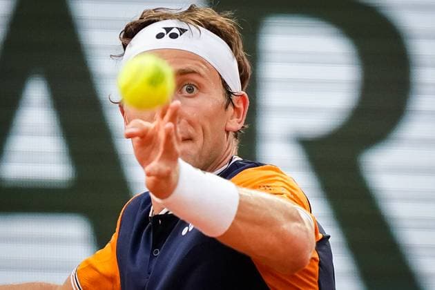 French Open, Roland Garros: Casper Ruud - Alexander Zverev Paris, Frankrike 20230609. Casper Ruud i aksjon mot Alexander Zverev fra Tyskland i semifinalen i tennis under Roland-Garros-turneringen i Paris. Foto: Beate Oma Dahle NTB Paris Frankrike EDITORIAL USE ONLY. RESTRICTED USE FOR BETTING COMPANIES Ref:_SPO_BNCUXlyBdtq5X4.jpg  Copyright: xBeatexOmaxDahlex xNTBx