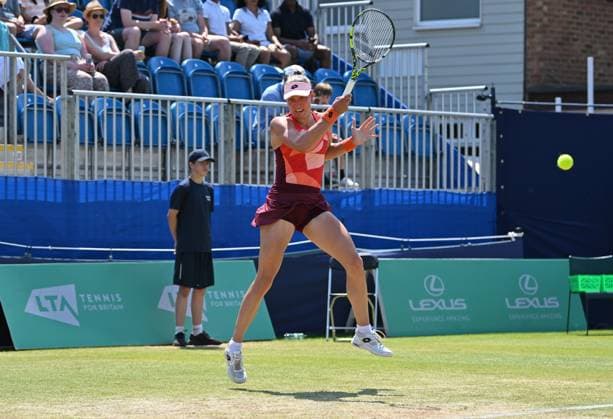 Yanina Wickmayer (BEL) playing Katie Boulter (GBR) in the semi finals of the W100 Surbiton Trophy during day 6 of the Surbiton Trophy, at Surbiton Lawn Tennis Club, Surbiton, England on the 10th June 2023. Copyright: xAlanxStanfordx PMI-5587-0090