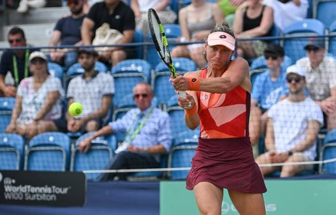 Yanina Wickmayer (BEL) playing Katie Boulter (GBR) in the semi finals of the W100 Surbiton Trophy during day 6 of the Surbiton Trophy, at Surbiton Lawn Tennis Club, Surbiton, England on the 10th June 2023. Copyright: xAlanxStanfordx PMI-5587-0105
