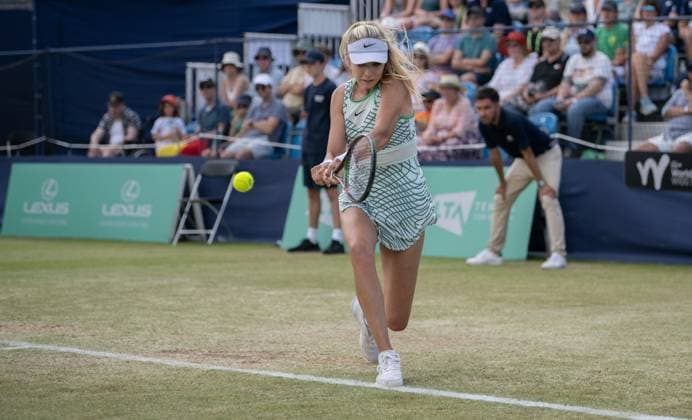 Katie Boulter (GBR) playing Yanina Wickmayer (BEL) in the semi finals of the W100 Surbiton Trophy during day 6 of the Surbiton Trophy, at Surbiton Lawn Tennis Club, Surbiton, England on the 10th June 2023. Copyright: xAlanxStanfordx PMI-5587-0133