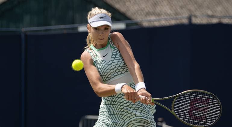 Katie Boulter (GBR) playing Yanina Wickmayer (BEL) in the semi finals of the W100 Surbiton Trophy during day 6 of the Surbiton Trophy, at Surbiton Lawn Tennis Club, Surbiton, England on the 10th June 2023. Copyright: xAlanxStanfordx PMI-5587-0123