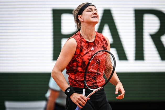 June 10, 2023, Paris, France, France: Karolina MUCHOVA of Czech Republic looks dejected during the fourteenth day of Roland-Garros 2023, French Open 2023, Grand Slam tennis tournament at the Roland-Garros Stadium on June 10, 2023 in Paris, France. Paris France - ZUMAm308 20230610_zsp_m308_010 Copyright: xMatthieuxMirvillex