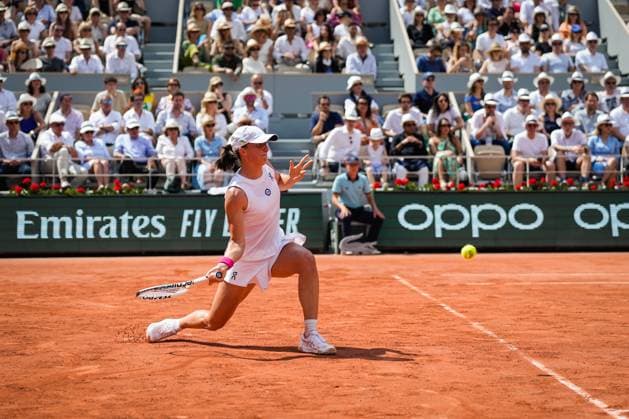 French Open, Roland Garros finale: Iga Swiatek - Karolina Muchova Paris, Frankrike 20230610. Iga Swiatek fra Polen under finalen i tennis mot Karolina Muchova fra Tjekkia i Roland-Garros-turneringen i Paris. Foto: Beate Oma Dahle NTB Paris Frankrike EDITORIAL USE ONLY. RESTRICTED USE FOR BETTING COMPANIES Ref:_SPO8eWj4TgWJKQ.jpg  Copyright: xBeatexOmaxDahlex xNTBx