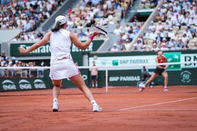 French Open, Roland Garros: Iga Swiatek - Karolina Muchova Paris, Frankrike 20230610. Under finalen i tennis i Roland-Garros-turneringen mellom Iga Swiatek fra Polen og Karolina Muchova fra Tjekkia. Foto: Beate Oma Dahle NTB Paris Frankrike EDITORIAL USE ONLY. RESTRICTED USE FOR BETTING COMPANIES Ref:_SPO1CxcO2RjnT4.jpg  Copyright: xBeatexOmaxDahlex xNTBx