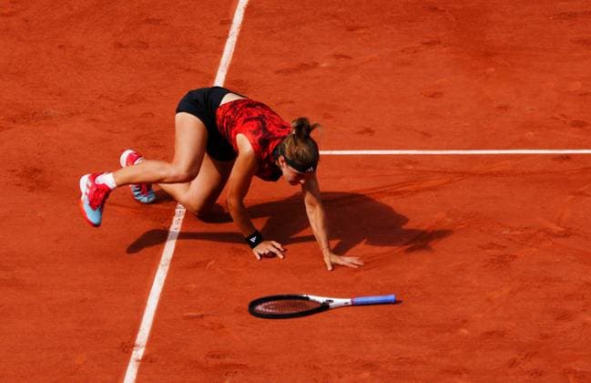 Mandatory Credit: Photo by Javier Garcia Shutterstock (13949279ab) Karolina Muchova falls over but still wins a point on her way to clinching the second set French Open Tennis, Day 14, Roland Garros, Paris, France - 10 June 2023 French Open Tennis, Day 14, Roland Garros, Paris, France - 10 June 2023  Copyright: xJavierxGarcia Shutterstockx 13949279ab