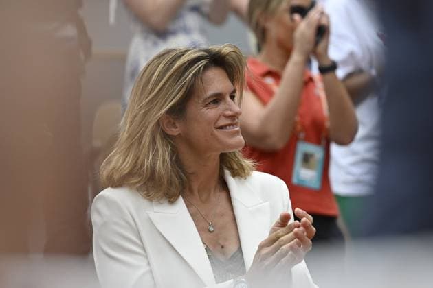 Tennis : Roland Garros 2023 - France - Iga Swiatek remporte le tournoi de Roland Garros - Amelie Mauresmo Tennis : Roland Garros 2023 - France - 10 06 23 ChrysleneCaillaud Panoramic 