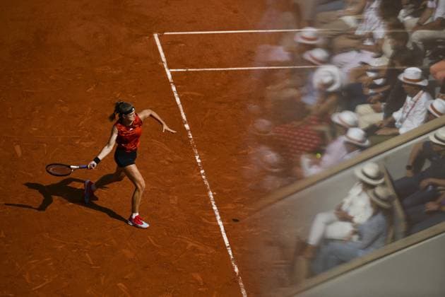Karolina Muchova (Cze) TENNIS : Roland Garros 2023 - Finale Dames - Paris - 10 06 2023 JBAutissier Panoramic 