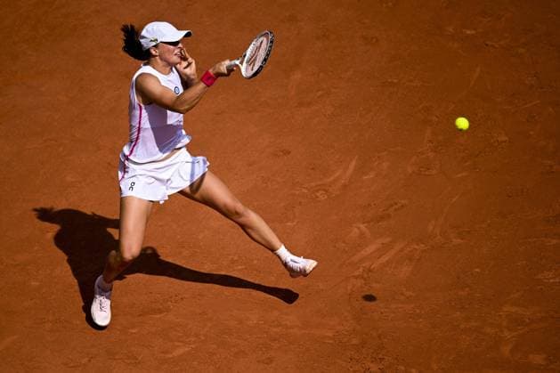 Iga Swiatek (Pol) TENNIS : Roland Garros 2023 - Finale Dames - Paris - 10 06 2023 JBAutissier Panoramic 