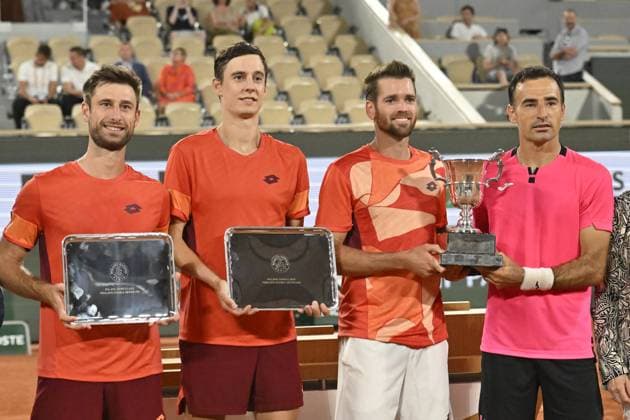 Tennis : Roland Garros 2023 - France - Dodic Yvan Croatie et Krajicek gagnent le double messieurs Tennis : Roland Garros 2023 - France - 10 06 23 ChrysleneCaillaud Panoramic 