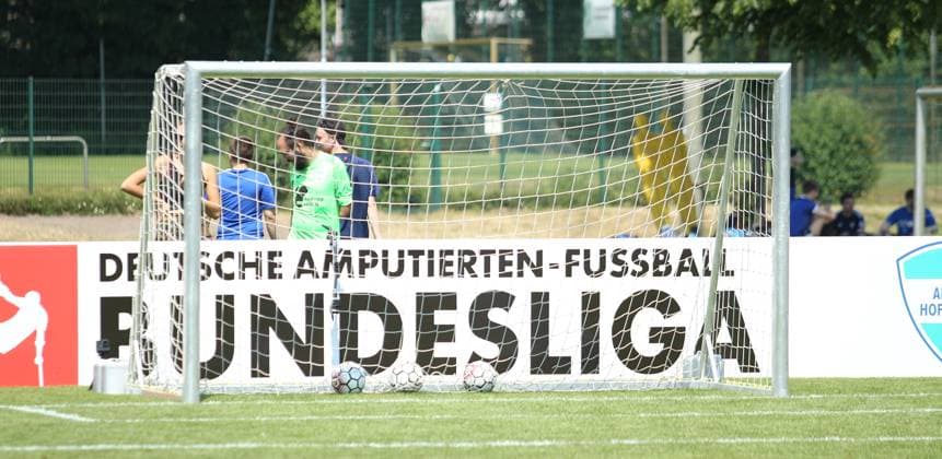 German Amputee Football League, Third Matchday at the Paul Hauenschild facility of the HSV SG North East kickoff Hoffenheim symbol image symbol photo amputee soccer Norderstedt Schleswig Holstein