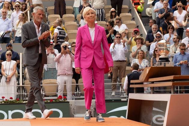2023 French Open Tennis Tournament. Day fourteen at Roland Garros in Paris. The Women s Singles Final Match. Tournoi francais de tennis. Quatorzieme journee a Roland Garros 2023. Le match final du simple dames. La Tribune. Chris Evert. 293286 2023-06-10  Copyright: xSebastienxFremontx xStarfacex 0259469331st
