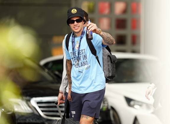 Football, CL, Manchester City, team leave hotel after winning final