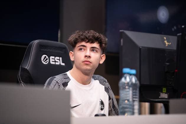 Grand Final of the Virtual Bundesliga 2023 Dylan Neuhausen DullenMIKE, SC Freiburg Grand Final of the Virtual Bundesliga 2023, Cologne, Strassenkickerbase, 10 06 2023 Copyright: xBEAUTIFULxSPORTS Buriakovx