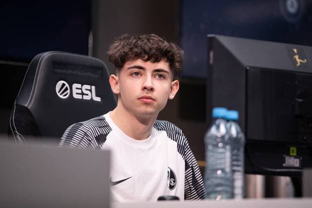 Grand Final of the Virtual Bundesliga 2023 Dylan Neuhausen DullenMIKE, SC Freiburg Grand Final of the Virtual Bundesliga 2023, Cologne, Strassenkickerbase, 10 06 2023 Copyright: xBEAUTIFULxSPORTS Buriakovx
