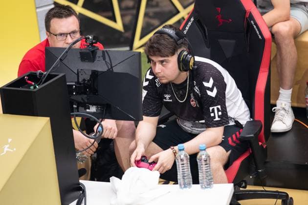 Grand Final of the Virtual Bundesliga 2023 Denis Mueller Denis, 1 FC Koeln Grand Final of the Virtual Bundesliga 2023, Koeln, Strassenkickerbase, 10 06 2023 Copyright: xBEAUTIFULxSPORTS Buriakovx