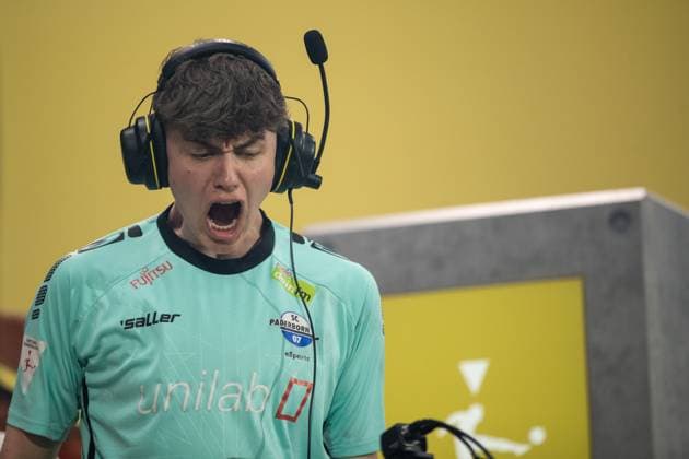 Grand Final of the Virtual Bundesliga 2023 Jonas Wirth Jonny, SC Paderborn 07 cheers after comeback against Umut Gueltekin RBLZ Umut, RB Leipzig Grand Final of the Virtual Bundesliga 2023, Koeln, Strassenkickerbase, 10 06 2023 Copyright: xBEAUTIFULxSPORTS Buriakovx