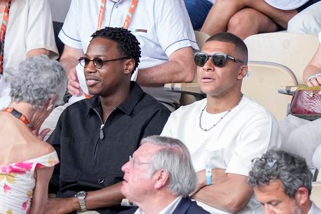 French Open, Roland Garros finale: Casper Ruud - Novak Djokovic Paris, Frankrike 20230611. Kylian Mbapp? pa tribunen under finalen i tennis i Roland-Garros-turneringen mellom Casper Ruud og Novak Djokovic fra Serbia. Foto: Beate Oma Dahle NTB Paris Frankrike EDITORIAL USE ONLY. RESTRICTED USE FOR BETTING COMPANIES Ref:_SPO_BNCVatXBtOvZsY.jpg  Copyright: xBeatexOmaxDahlex xNTBx