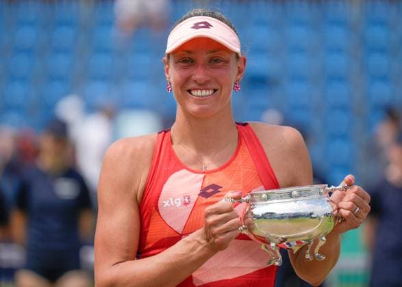 Mandatory Credit: Photo by Dave Shopland Shutterstock (13956576ak) Belgium s Yanina Wickmayer with winners trophy Lexus Surbiton Trophy, Tennis, Day 8, Surbiton Racket & Fitness Club, London, UK - 11 June 2023 Lexus Surbiton Trophy, Tennis, Day 8, Surbiton Racket & Fitness Club, London, UK - 11 June 2023 Copyright: xDavexShopland Shutterstockx 13956576ak