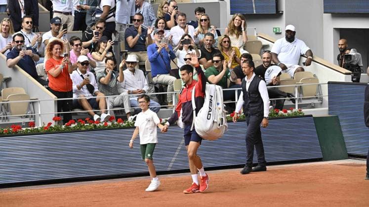Tennis : Roland Garros 2023 - France - Finale du simple messieurs - Novak Djokovic Serbie Casper Ruud Norvege Tennis : Roland Garros 2023 - France - 11 06 23 ChrysleneCaillaud Panoramic 