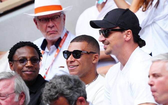Mandatory Credit: Photo by Javier Garcia Shutterstock (13949284m) Kylian MBappe and Zlatan Ibrahimovich in the President s Box French Open Tennis, Day 15, Roland Garros, Paris, France - 11 June 2023 French Open Tennis, Day 15, Roland Garros, Paris, France - 11 June 2023  Copyright: xJavierxGarcia Shutterstockx 13949284m
