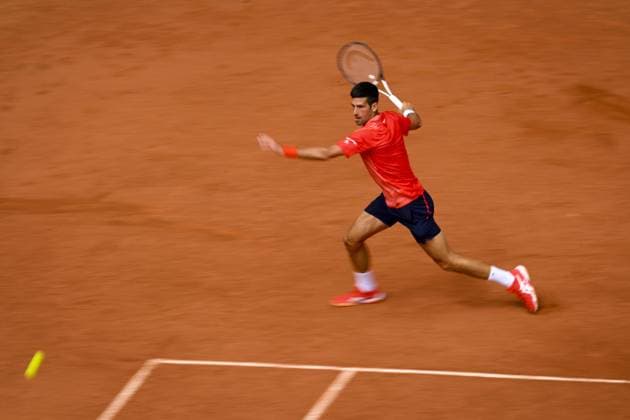 Novak Djokovic (Srb) TENNIS : Roland Garros 2023 - Finale Messieurs - Paris - 11 06 2023 JBAutissier Panoramic 