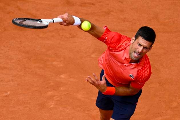 Novak Djokovic (Srb) TENNIS : Roland Garros 2023 - Finale Messieurs - Paris - 11 06 2023 JBAutissier Panoramic 