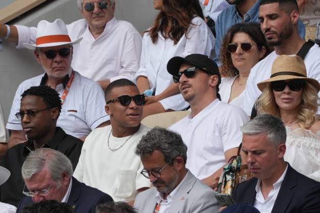 Internationaux de tennis de Roland Garros 2023. Tribunes 2023 French Open Tennis Tournament. Day fifteen at Roland Garros in Paris. Mens final. 293313 2023-06-11 Mbappe, Kylian ( M Bappe ); Ibrahimovic, Zlatan  Copyright: xSergexArnalx xStarfacex 0259477558st