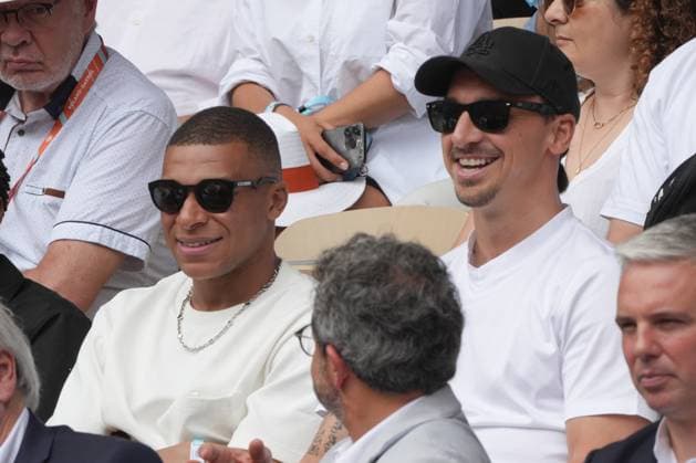Internationaux de tennis de Roland Garros 2023. Tribunes 2023 French Open Tennis Tournament. Day fifteen at Roland Garros in Paris. Mens final. 293313 2023-06-11 Mbappe, Kylian ( M Bappe ); Ibrahimovic, Zlatan  Copyright: xSergexArnalx xStarfacex 0259477584st