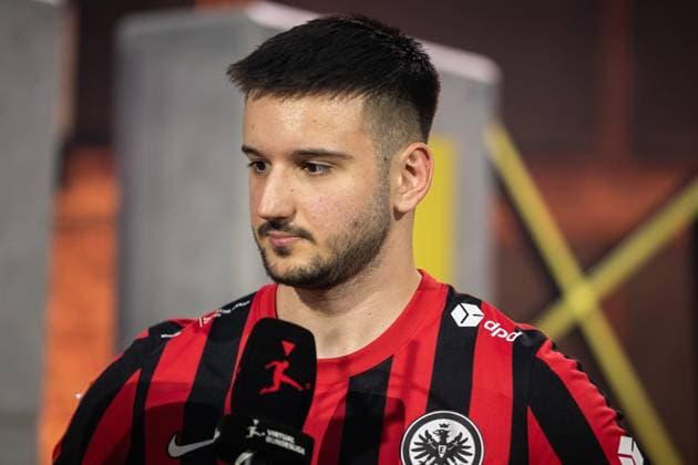 Grand Final of the Virtual Bundesliga 2023 Antonio Radelja AntonioRadelja, Eintracht Franfurt Grand Final of the Virtual Bundesliga 2023, Koeln, Strassenkickerbase, 10 06 2023 Copyright: xBEAUTIFULxSPORTS Buriakovx