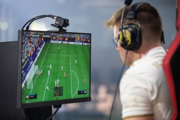 Grand Final of the Virtual Bundesliga 2023 Niklas Rank NiklasRank, FC Bayern Grand Final of the Virtual Bundesliga 2023, Koeln, Strassenkickerbase, 10 06 2023 Copyright: xBEAUTIFULxSPORTS Buriakovx