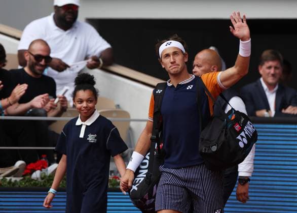 (230611) -- PARIS, June 11, 2023 -- Casper Ruud of Norway enters the field of play before the men s singles final against Novak Djokovic of Serbia at the French Open tennis tournament at Roland Garros in Paris, France, June 11, 2023. ) (SP)FRANCE-PARIS-TENNIS-ROLAND GARROS-FRENCH OPEN-MEN S SINGLES GaoxJing 