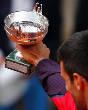 Mandatory Credit: Photo by Javier Garcia Shutterstock (13949284bx) Novak Djokovic with a replica trophy detailing his 23 Grand Slam wins French Open Tennis, Day 15, Roland Garros, Paris, France - 11 June 2023 French Open Tennis, Day 15, Roland Garros, Paris, France - 11 June 2023  Copyright: xJavierxGarcia Shutterstockx 13949284bx