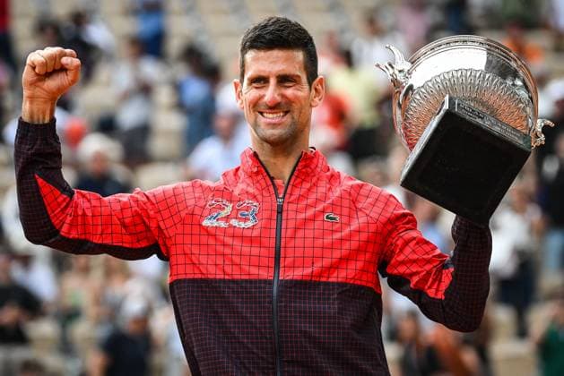 June 11, 2023, Paris, France, France: Novak DJOKOVIC of Serbia celebrates his victory with the trophy during the fifteenth day of Roland-Garros 2023, French Open 2023, Grand Slam tennis tournament at the Roland-Garros Stadium on June 11, 2023 in Paris, France. Paris France - ZUMAm308 20230611_zsp_m308_017 Copyright: xMatthieuxMirvillex
