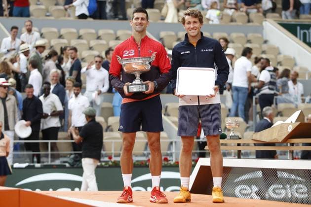 Novak Djokovic Vs Casper Ruud - Finale Simple Messieurs TENNIS : Roland-Garros 2023 - Paris - 11 06 2023 MichaelBaucher Panoramic 