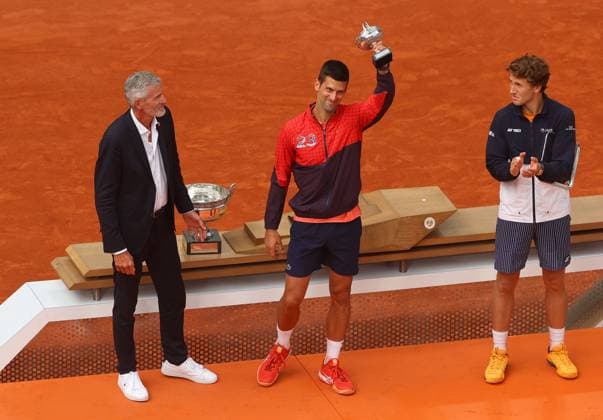 Mandatory Credit: Photo by Ella Ling Shutterstock (13949291bg) Novak Djokovic of Serbia celebrates with the trophy French Open Tennis, Day 15, Roland Garros, Paris, France - 11 June 2023 French Open Tennis, Day 15, Roland Garros, Paris, France - 11 June 2023  Copyright: xEllaxLing Shutterstockx 13949291bg