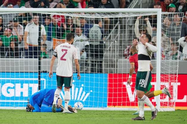 RECORD DATE NOT STATED Seleccion Mexico 2023 Mexico vs Cameroon Luis Malagon, Nestor Araujo, Luis Chavez of Mexico during the game Mexico (Mexican national team, Nationalteam vs Cameroon, corresponding to the Friendly match, at Snapdragon Stadium, on June 10, 2023. <br><br> Luis Malagon, Nestor Araujo, Luis Chavez de Mexico durante el partido Mexico (Seleccion Mexicana) vs Camerun, correspondiente al Partido Amistoso de preparacion, en el Estadio Snapdragon, el 10 de junio de 2023. SAN DIEGO CALIFORNIA ESTADOS UNIDOS Copyright: xJorgexMartinezx 20230610223821_SMN_23_AM_MEX_CAM_CHAVEZ262