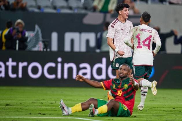 RECORD DATE NOT STATED Seleccion Mexico 2023 Mexico vs Cameroon Kevin Alvarez celebrates his goal 2-2 of Mexico during the game Mexico (Mexican national team, Nationalteam vs Cameroon, corresponding to the Friendly match, at Snapdragon Stadium, on June 10, 2023. <br><br> Kevin Alvarez celebra su gol de Mexico durante el partido Mexico (Seleccion Mexicana) vs Camerun, correspondiente al Partido Amistoso de preparacion, en el Estadio Snapdragon, el 10 de junio de 2023. SAN DIEGO CALIFORNIA ESTADOS UNIDOS  Copyright: xJorgexMartinezx 20230610230948_SMN_23_AM_MEX_CAM_ALVAREZ317