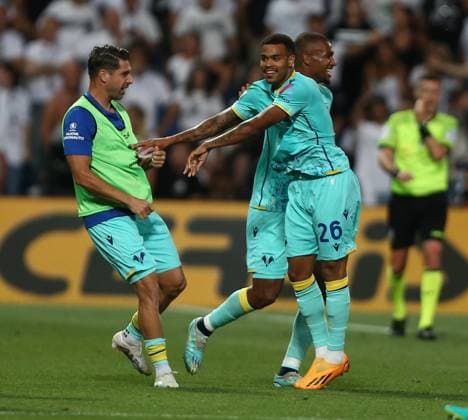 Foto Gianni Santandrea LaPresse 11 Giugno 2023 Reggio Emilia, Italia - calcio - Spezia vs Hellas Verona - Spareggio salvezza serie A TIM 2022 2023 - Mapei Stadium. Nella foto: esultanza Ngonge dopo il gol 1-3June 11, 2023 Reggio Emilia, Italy - sport, soccer - Spezia vs Hellas Verona - Italian Serie A Football Championship 2022 2023 - Mapei Stadium. In the pic: exultation second goal Ngonge 1-3  Copyright: xGiannixSantandrea LaPressex