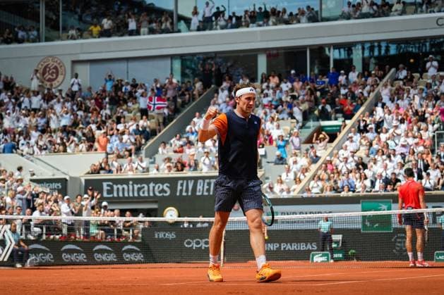 French Open, Roland Garros finale: Casper Ruud - Novak Djokovic Paris, Frankrike 20230611. Casper Ruud under finalen i tennis i Roland-Garros-turneringen mellom Casper Ruud og Novak Djokovic fra Serbia. Foto: Beate Oma Dahle NTB Paris Frankrike EDITORIAL USE ONLY. RESTRICTED USE FOR BETTING COMPANIES Ref:_SPO_BNC0259485471st.jpg  Copyright: xBeatexOmaxDahlex xNTBx