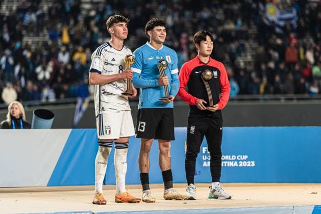 Fifa U20 World Cup Final Uruguay U20 v Italy U20 Best Players of the Tournament after the Fifa U20 World Cup Final match Uruguay U20 vs Italy U20 at La Plata Stadium, Tolosa, Argentina, 11th June 2023 (Photo by Mateo Occhi News Images) Tolosa La Plata Stadium La Plata Argentina Copyright: xMateoxOcchi NewsxImagesx