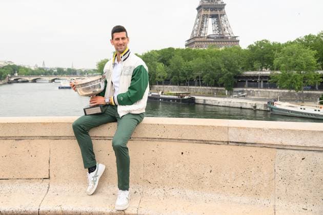French Open - Novak Djokovic Poses With His Trophy Novak Djokovic of Serbia poses with The Musketeers? Cup after winning his 23rd grand slam trophy on the Bir-Hakeim bridge after winning the Men s Singles Title in the 2023 French Open on June 12, 2023 in Paris, France. Photo by Laurent Zabulon ABACAPRESS.COM attend the French Open 2021 at Roland Garros on June 11, 2023 in Paris, France. Photo by Laurent Zabulon ABACAPRESS.COM Paris France  Copyright: xZabulonxLaurent ABACAx 856704_009 ZabulonxLaurent ABACAx 0259523472st