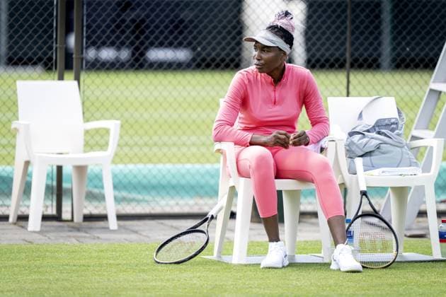 Sport Bilder des Tages ROSMALEN - Venus Williams (USA) trains on the first day of the Libema Open tennis tournament in Rosmalen. AP SANDER KING xVIxANPxSportx xxANPxIVx 471458389 originalFilename: 471458389.jpg