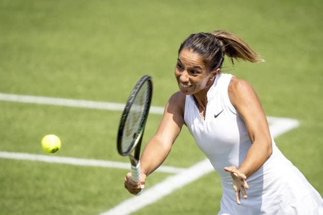 ROSMALEN - Natalija Stevanovic (RUS) in action against Victoria Azarenka (RUS) on the first day of the Libema Open tennis tournament in Rosmalen. AP SANDER KING xVIxANPxSportx xxANPxIVx 471458621 originalFilename: 471458621.jpg
