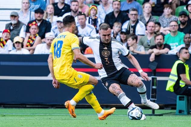 Oleksandr Tymchyk Ukraine, 18 , David Raum Germany, 03 Germany vs Ukraine, football, international, test match, 11 06 2023 Germany vs Ukraine, football, international, test match, 11 06 2023 Bremen Copyright: xEibner-Pressefoto MarcelxvonxFehrnx EP_MFN