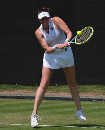 13th June 2023; Nottingham Tennis Centre, Nottingham, England: Rothesay Nottingham Open, Day 2; Rebecca Marino (CAN) plays a lob shot to Harriet Dart (GBR)  ActionPlus12519520 PaulxBonser
