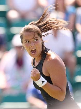 Mandatory Credit: Photo by Ryan Browne Shutterstock (13961283au) Jodie Burrage of Great Britain celebrates winning her match against Tereza Martincova. Rothesay Open, Day Two, Tennis, Nottingham Tennis Centre, Nottingham, UK - 13 Jun 2023 Rothesay Open, Day Two, Tennis, Nottingham Tennis Centre, Nottingham, UK - 13 Jun 2023 Copyright: xRyanxBrowne Shutterstockx 13961283au