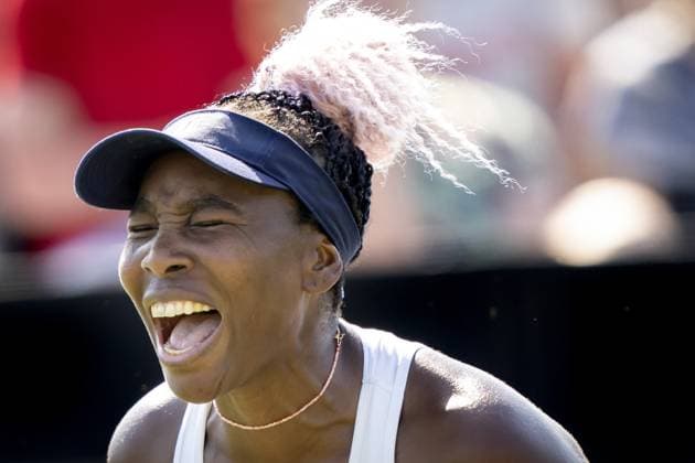 ROSMALEN - Venus Williams (USA) in action against Celine Naef (SUI) on the second day of the Libema Open tennis tournament in Rosmalen. AP SANDER KING xVIxANPxSportx xxANPxIVx 471536067 originalFilename: 471536067.jpg